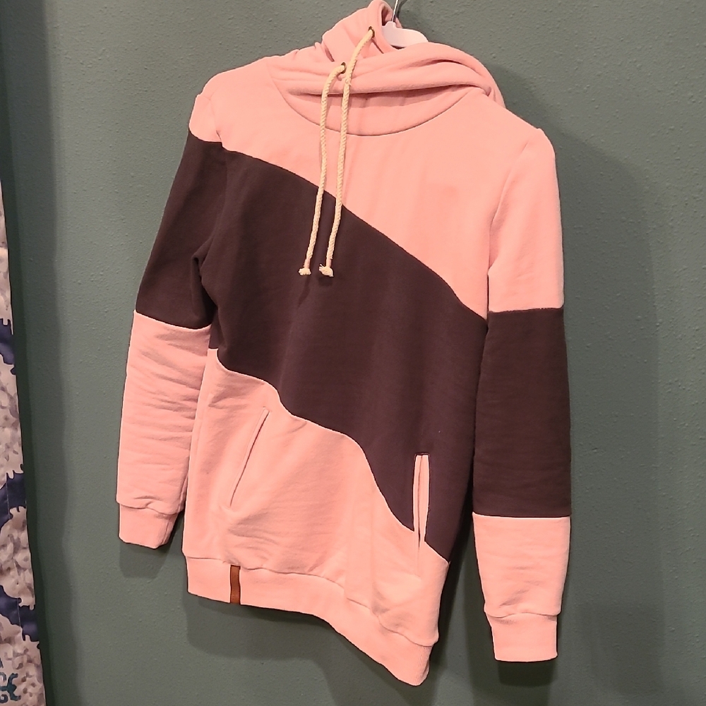 AMPERSAND AVE Two-Tone Pink and Gray Hoodie
